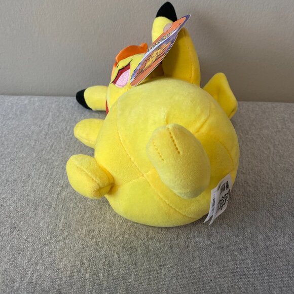NWT Limited Edition Pokémon Halloween Pikachu Plush with Witch Hat 9" 2019 - Picture 5 of 11
